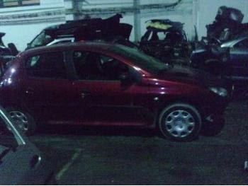 dezmembrez-Peugeot-206-avariat-16826.htm imagine dezmembrez-Peugeot-206-avariat-16826.htm