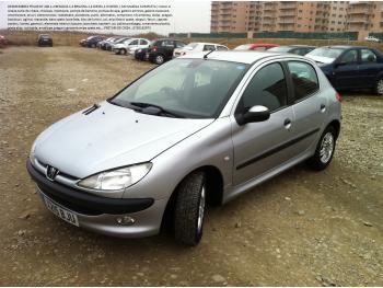 imagine dezmembrez-Peugeot-206-avariat-17353.htm