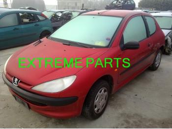 imagine dezmembrez-Peugeot-206-avariat-17958.htm