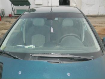 dezmembrez-Peugeot-206-avariat-18733.htm imagine dezmembrez-Peugeot-206-avariat-18733.htm