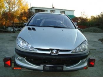 dezmembrez-Peugeot-206-avariat-25688.htm imagine dezmembrez-Peugeot-206-avariat-25688.htm
