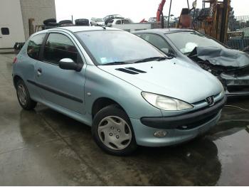 dezmembrez-Peugeot-206-avariat-26889.htm imagine dezmembrez-Peugeot-206-avariat-26889.htm