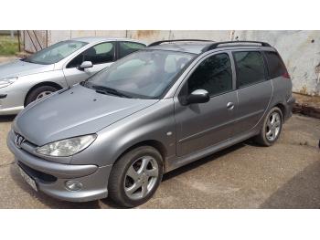 dezmembrez-Peugeot-206-avariat-27228.htm imagine dezmembrez-Peugeot-206-avariat-27228.htm