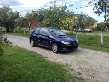 dezmembrez-Peugeot-206-avariat-27511.htm imagine dezmembrez-Peugeot-206-avariat-27511.htm