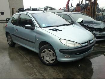 dezmembrez-Peugeot-206-avariat-27556.htm imagine dezmembrez-Peugeot-206-avariat-27556.htm
