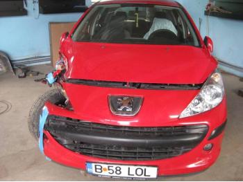 dezmembrez-Peugeot-207-avariat-2388.htm imagine dezmembrez-Peugeot-207-avariat-2388.htm