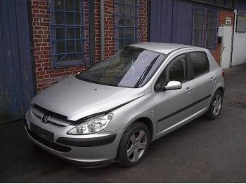imagine dezmembrez-Peugeot-307-avariat-12157.htm