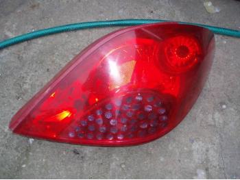 imagine dezmembrez-Peugeot-307-avariat-13343.htm