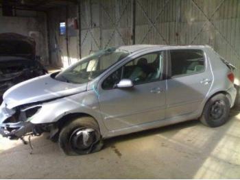 dezmembrez-Peugeot-307-avariat-1585.htm imagine dezmembrez-Peugeot-307-avariat-1585.htm