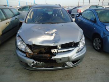 dezmembrez-Peugeot-307-avariat-17796.htm imagine dezmembrez-Peugeot-307-avariat-17796.htm