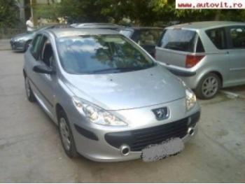 imagine dezmembrez-Peugeot-307-avariat-340.htm