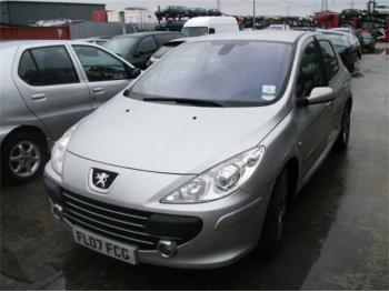 imagine dezmembrez-Peugeot-307-avariat-3751.htm