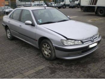 imagine dezmembrez-Peugeot-406-avariat-8756.htm