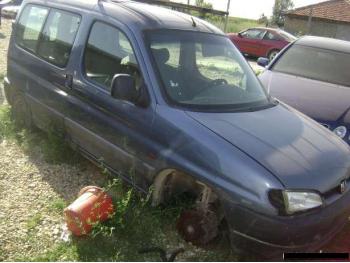 imagine dezmembrez-Peugeot-Partner-avariat-21296.htm