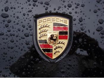 imagine dezmembrez-Porsche-Cayenne-avariat-15876.htm