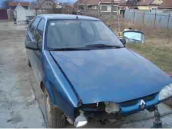 imagine dezmembrez-Renault-19-avariat-3106.htm
