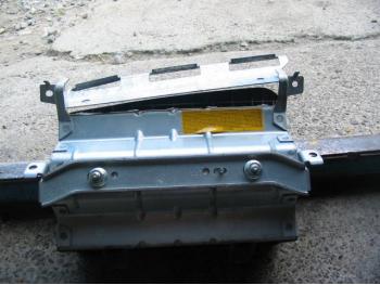 imagine dezmembrez-Renault-Clio-I-avariat-10980.htm