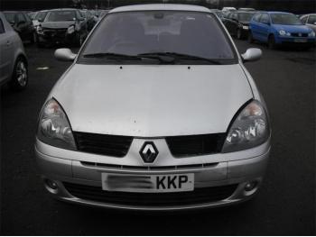 imagine dezmembrez-Renault-Clio-I-avariat-17705.htm