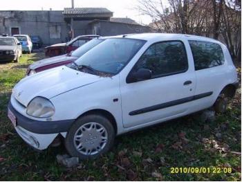 dezmembrez-Renault-Clio-I-avariat-3381.htm imagine dezmembrez-Renault-Clio-I-avariat-3381.htm