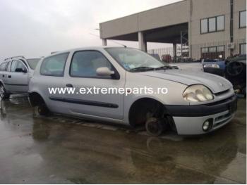 dezmembrez-Renault-Clio-II-avariat-13506.htm imagine dezmembrez-Renault-Clio-II-avariat-13506.htm