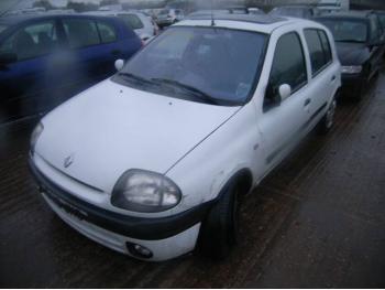 dezmembrez-Renault-Clio-II-avariat-2824.htm imagine dezmembrez-Renault-Clio-II-avariat-2824.htm
