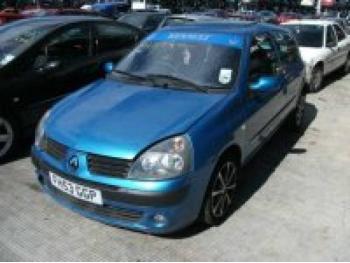 dezmembrez-Renault-Clio-II-avariat-3444.htm imagine dezmembrez-Renault-Clio-II-avariat-3444.htm