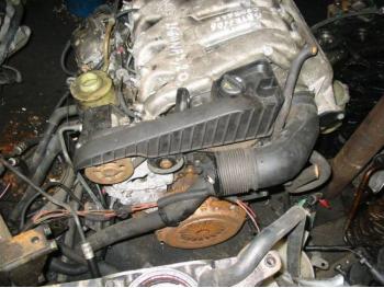 imagine dezmembrez-Renault-Kangoo-avariat-11427.htm
