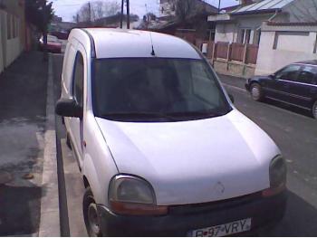 imagine dezmembrez-Renault-Laguna-I-avariat-1012.htm