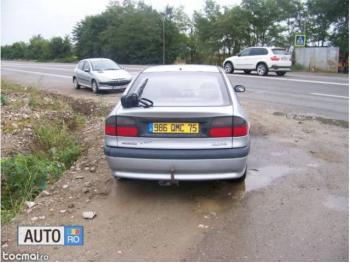 dezmembrez-Renault-Laguna-I-avariat-13022.htm imagine dezmembrez-Renault-Laguna-I-avariat-13022.htm