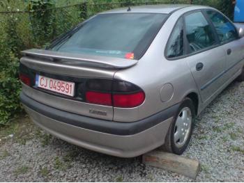 imagine dezmembrez-Renault-Laguna-I-avariat-1515.htm