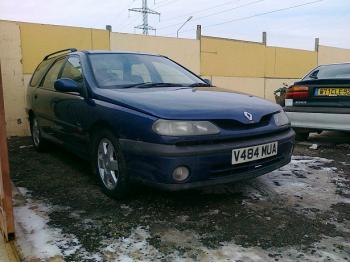 imagine dezmembrez-Renault-Laguna-I-avariat-16637.htm