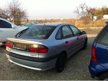 imagine dezmembrez-Renault-Laguna-I-avariat-16756.htm