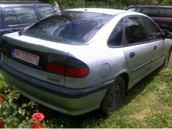 imagine dezmembrez-Renault-Laguna-I-avariat-16915.htm