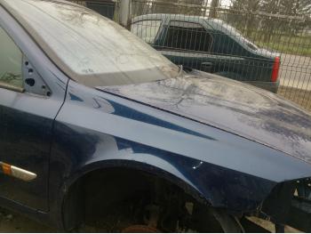 imagine dezmembrez-Renault-Laguna-I-avariat-29010.htm