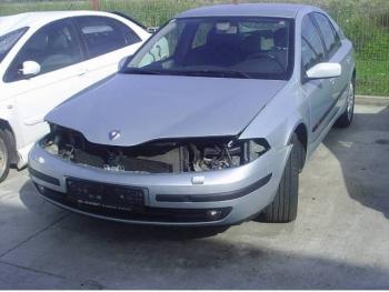 imagine dezmembrez-Renault-Laguna-I-avariat-8788.htm