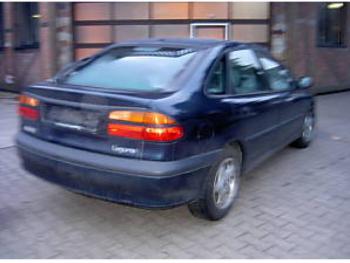 imagine dezmembrez-Renault-Laguna-I-avariat-9500.htm