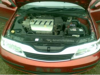 imagine dezmembrez-Renault-Laguna-II-avariat-12828.htm