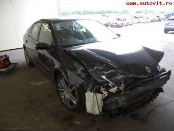 dezmembrez-Renault-Laguna-II-avariat-1641.htm imagine dezmembrez-Renault-Laguna-II-avariat-1641.htm