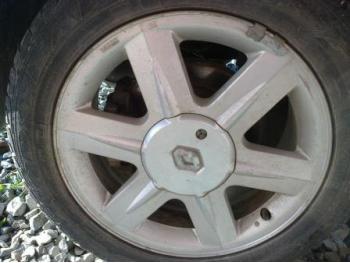 imagine dezmembrez-Renault-Laguna-II-avariat-16948.htm
