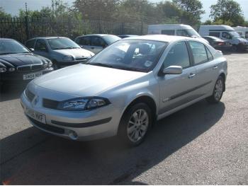dezmembrez-Renault-Laguna-II-avariat-18082.htm imagine dezmembrez-Renault-Laguna-II-avariat-18082.htm