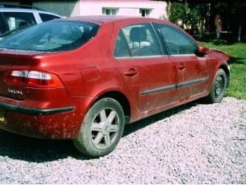 imagine dezmembrez-Renault-Laguna-II-avariat-729.htm