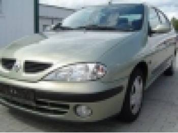 dezmembrez-Renault-Megane-avariat-10084.htm imagine dezmembrez-Renault-Megane-avariat-10084.htm