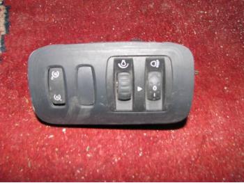 imagine dezmembrez-Renault-Megane-avariat-13998.htm