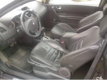 imagine dezmembrez-Renault-Megane-avariat-15639.htm