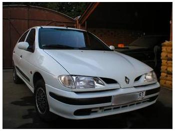 dezmembrez-Renault-Megane-avariat-18180.htm imagine dezmembrez-Renault-Megane-avariat-18180.htm