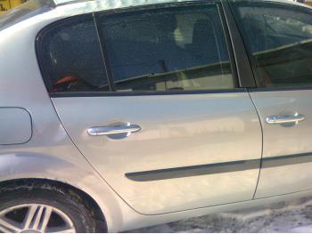 imagine dezmembrez-Renault-Megane-avariat-18428.htm