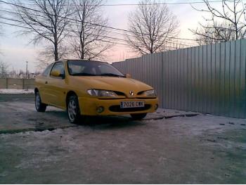 dezmembrez-Renault-Megane-avariat-2067.htm imagine dezmembrez-Renault-Megane-avariat-2067.htm