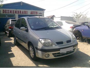 dezmembrez-Renault-Megane-avariat-22041.htm imagine dezmembrez-Renault-Megane-avariat-22041.htm