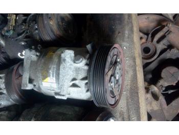 imagine dezmembrez-Renault-Megane-avariat-26100.htm