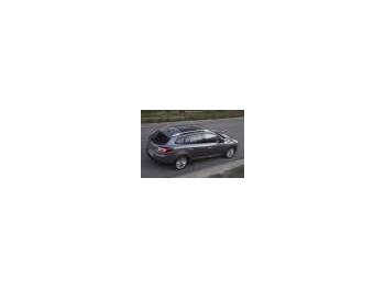 imagine dezmembrez-Renault-Megane-avariat-27304.htm